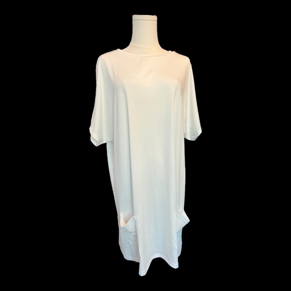👗 EUC Short Sleeve T-Shirt Dress w/ Pockets | Size L - Picture 1 of 8